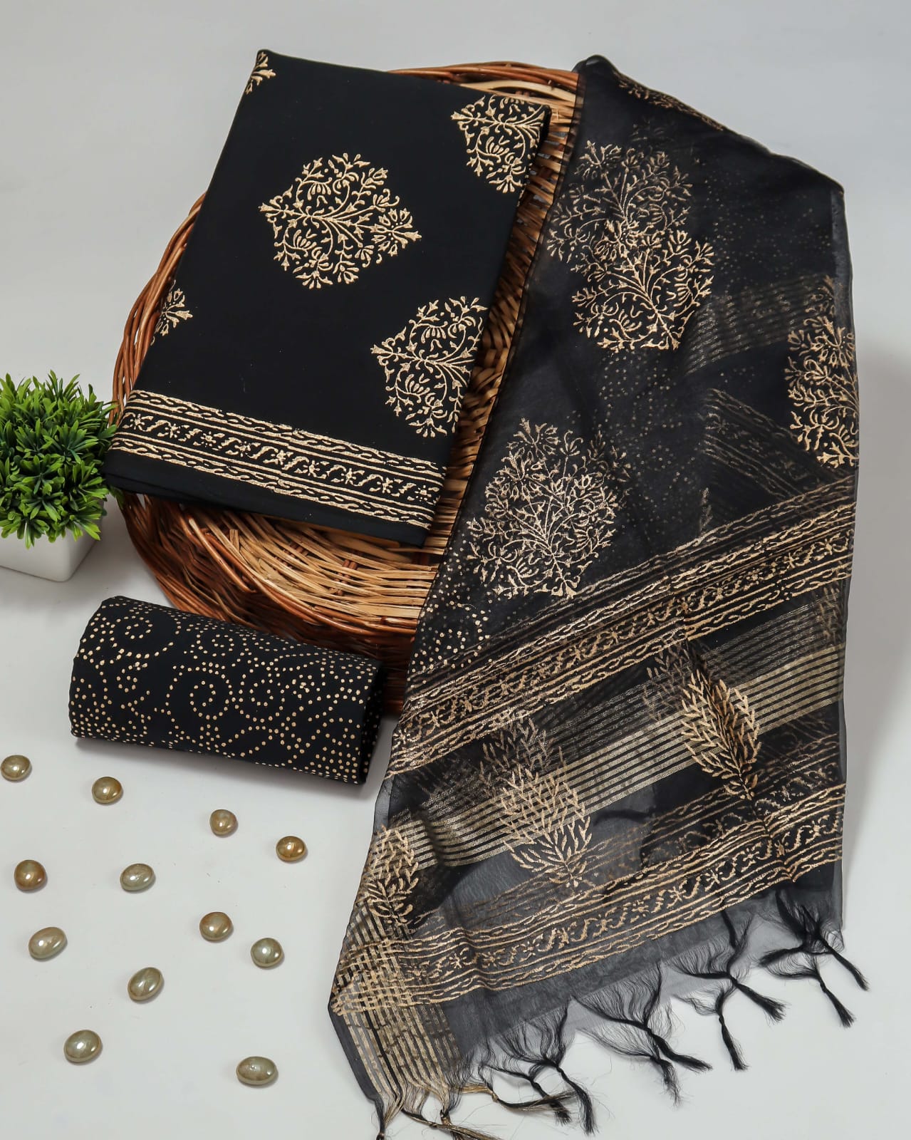 Elegant Hand Block Printed Cotton Suit With Organza Dupatta