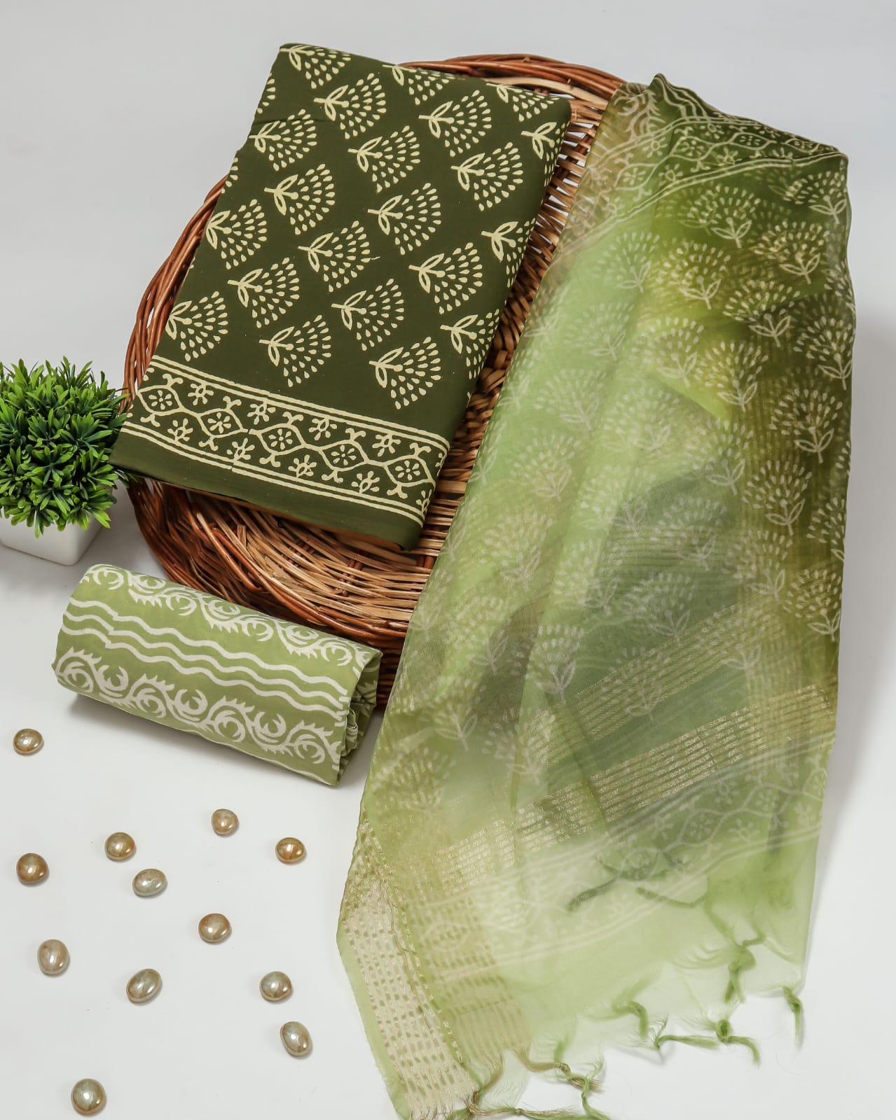 Elegant Hand Block Printed Cotton Suit With Organza Dupatta