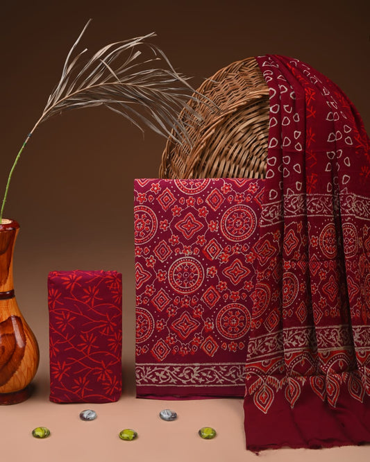 PREMIUM COTTON SUIT SET WITH CHIFFON DUPATTA